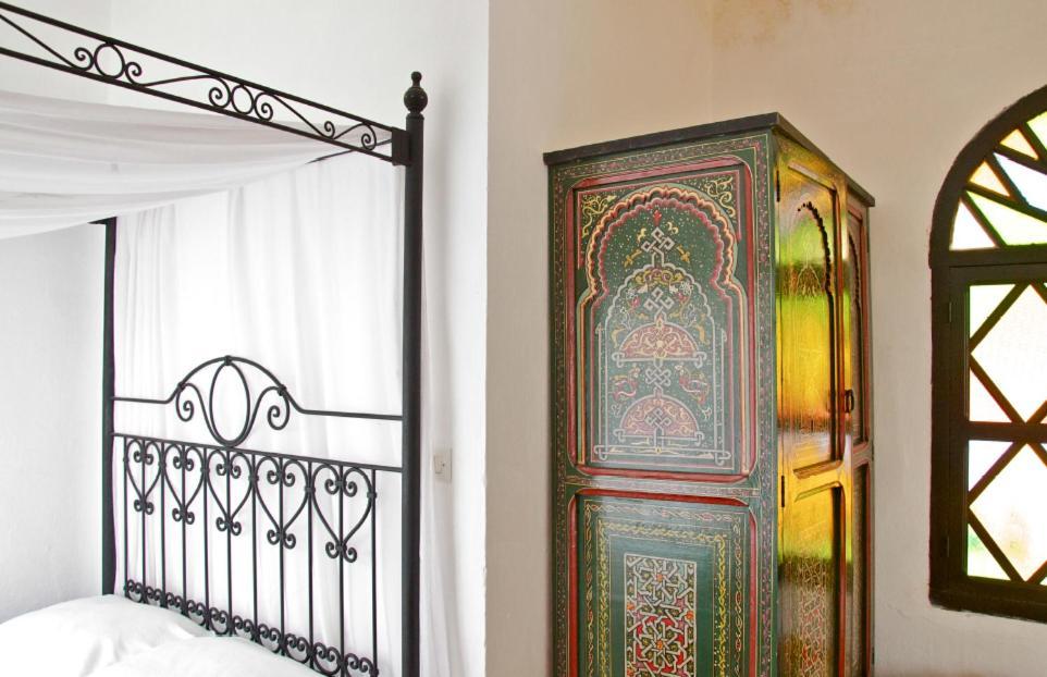 Dar Rass El Maa Hotel Чефчауен Екстериор снимка